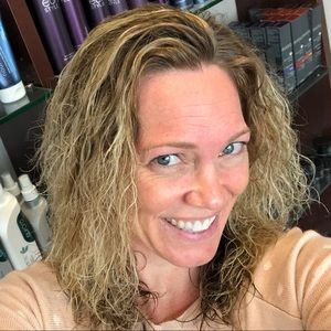 Meet your Posher, Natalie